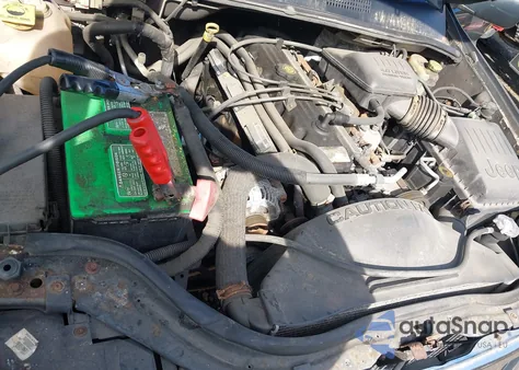 2002 Jeep Grand Cherokee Laredo from USA, damaged, VIN 1J4GW48S92C280877